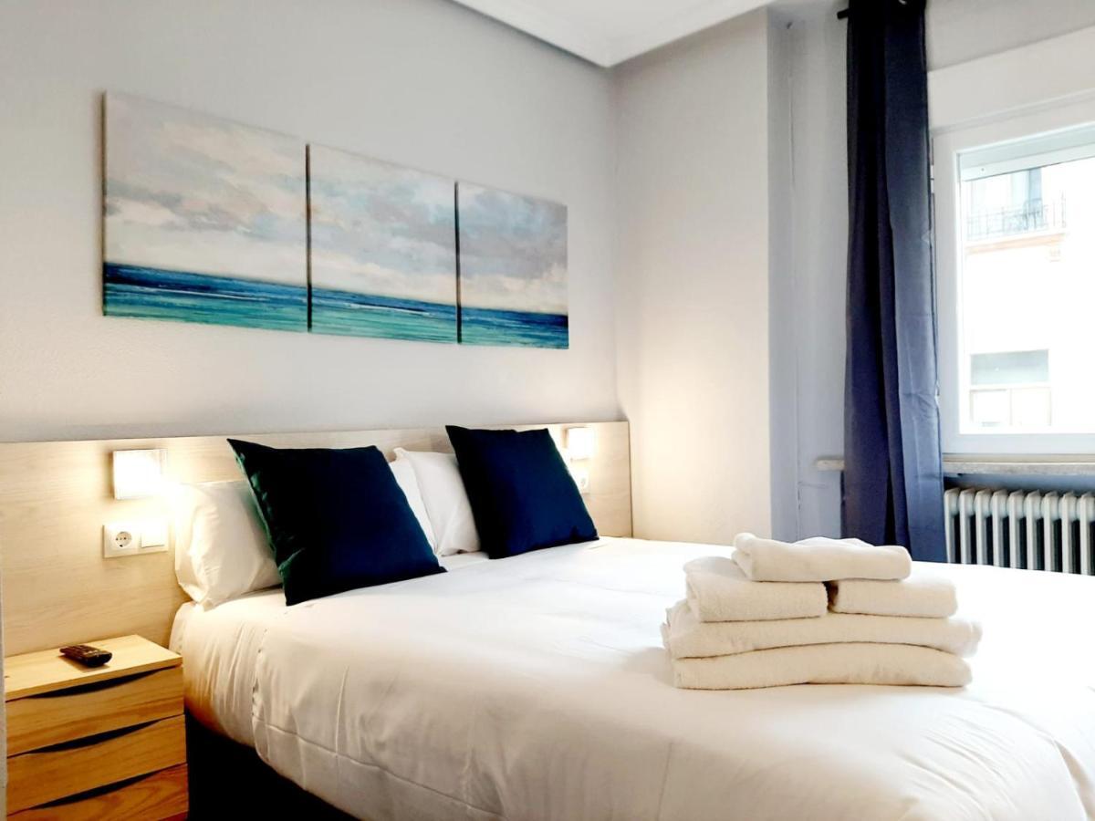 Hostal Lucia By Gaiarooms Salamanca Exterior foto